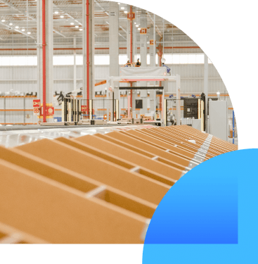 Rastreio Loggi em tempo real na tela de um celular e uma embarcadora Loggi com mais produtos vendidos para enviar para todo o Brasil